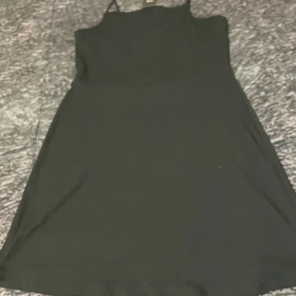 BlueNotes Simple Black Dress - Picture 3 of 3